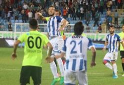 Vedat Muriç puanı son dakikada kurtardı