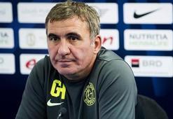 Hagi'den tarihi karar: Terk edeceğim