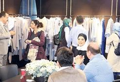 Emeklemiyor koşuyor