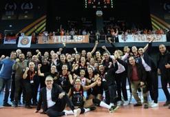 Eczacıbaşı VitrA, VakıfBank'a set vermedi!