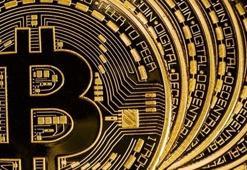 Bitcoin yarı yarıya eridi