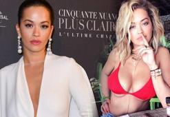 Sütyensiz Rita Ora herkesi gölgede bıraktı!
