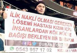 Maçta pankart açıp  kızına ilik istedi