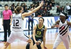 Beşiktaş derbide Fenerbahçe'yi devirdi!