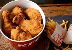 Dünyaca ünlü KFC'nin tavuğu bitti