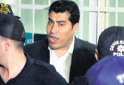 FETÖ’cü Ataç gizli not kağıdını yuttu