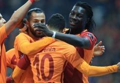 Aslan'a evinde yan bakılmıyor!