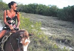 'At'la gel Eda, bu kadar tatil yeter'
