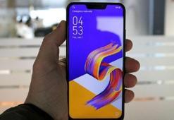 Asus'tan iPhone X'e benzeyen telefon