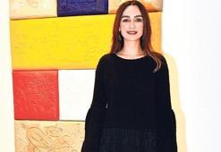Siyahlara büründü