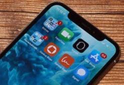 Apple, iPhone X çentiğini bırakacak!