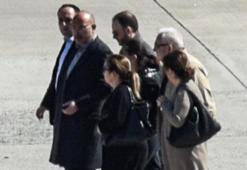 Mina Başaran'ın nişanlısı da havalimanındaydı