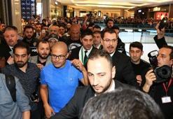 Alex izdihamı! Camlar kırıldı...
