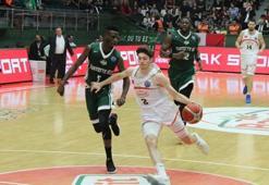 Banvit turladı!