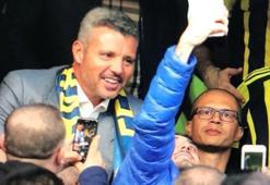 Alex Kadıköy'de! Sevgi seli...