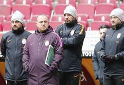 Terim 9 futbolcunun biletini kesti!