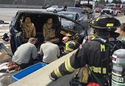 Tesla Model X bomba gibi patladı