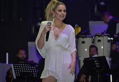 Alkışın hazzını verecek sevgili lazım!