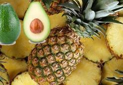 Avokado ve ananas in mandalina, kavun out