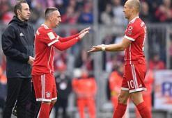 Bayern Münih'ten imza açıklaması! Robben ve Ribery...
