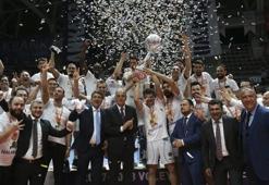 Şampiyon Halkbank!