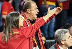 Terim, F.Bahçe tezahüratını duyunca...