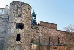 İstanbul'da can çekişen miras!