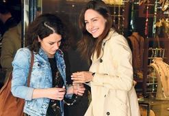 Yeni Gelin’in gelinliği 25 bin TL