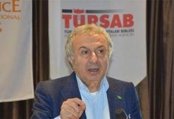 40 yıllık eşinden 10 dakikada boşandı
