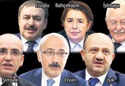 Dördü bakan 22 isim üç dönem potasında