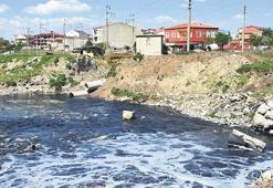 Mahallenin adı Sağlık  içinden ölüm akıyor