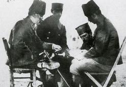 Atatürk'ün o fotoğrafı iki il arasında tartışma konusu oldu
