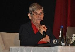 Prof. Dr. Canan Karatay uyardı: O besinin alkolden farkı yok!