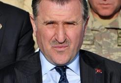 Bakan Bak: Türk futbolu için inşallah hayırlı bir karar çıkar