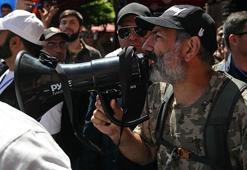 Son dakika... Ermenistan fena karıştı! Tehditler...