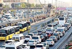 Araç sahipleri dikkat! Trafikte yeni dönem sinyali
