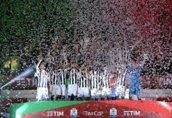 Juventus, Milan'ı ezdi geçti!