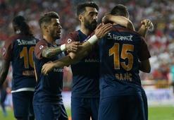 Başakşehir pes etmedi! Antalya'da...