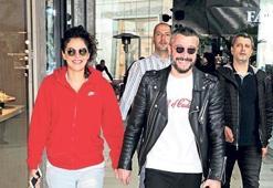 Ellerini bırakmadılar
