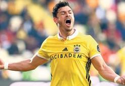 Brezilyalı taraftarlardan Giuliano kararı!