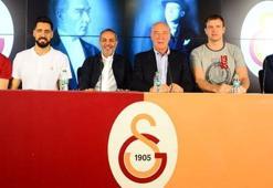 Galatasaray'da 3 imza birden!