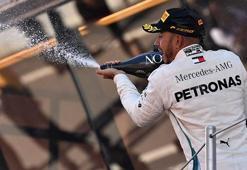 Hamilton İspanya'da da zirvede
