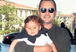 Baba-oğul baş başa