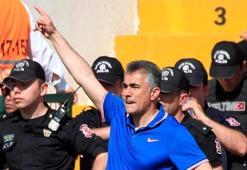Altıparmak: "Erzurumspor’u layık olduğu yere taşıdık"