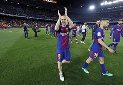 Barcelona, Iniesta'yı galibiyetle uğurladı