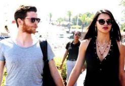 Adriana Lima ve Metin Hara'dan yatakta aşk pozu!