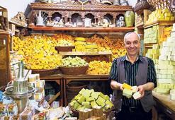 Turist gelmeyince ayağına gittiler