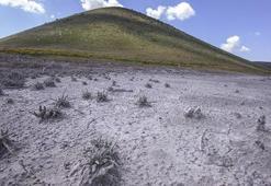 'Dünyanın nazar boncuğu' Meke Gölü kurudu