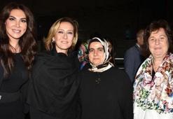 Sanat ve cemiyet dünyasının ünlü isimleri şehit ve gazi aileleri ile kucaklaştı