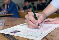 LGS sorularını paylaşan 3 öğretmen gözaltına alındı